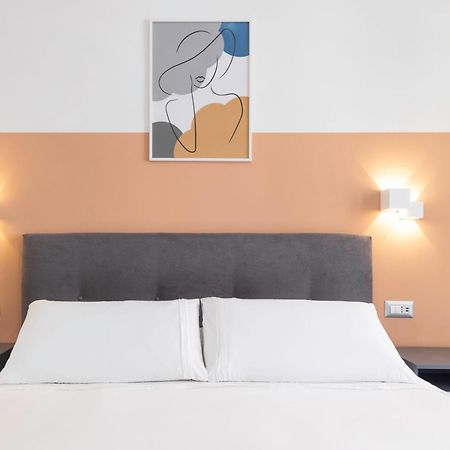 Quarzo. Modern Rooms Cagliari Kültér fotó